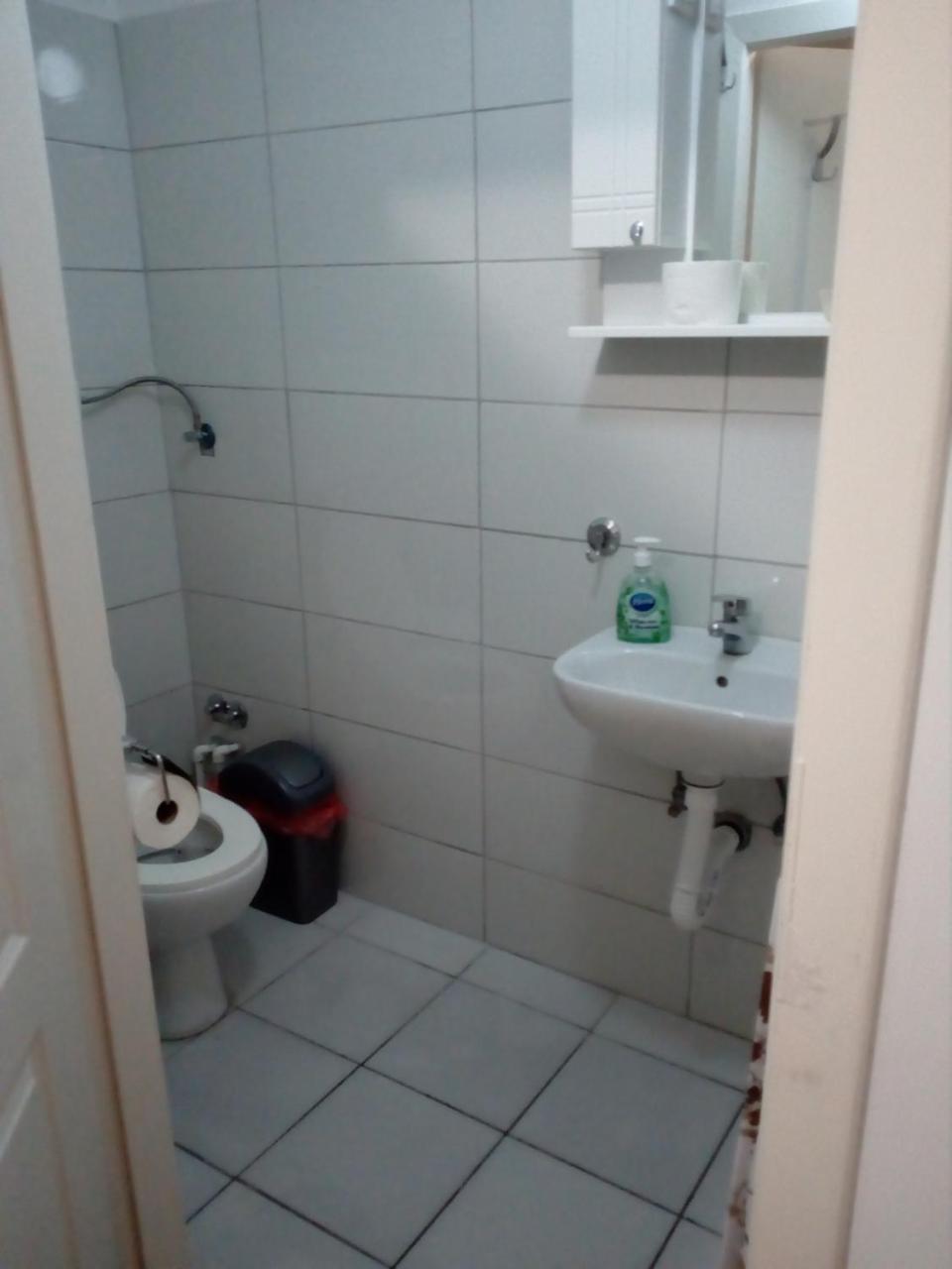 Hostel Corner 021 Нови Сад Екстериор снимка